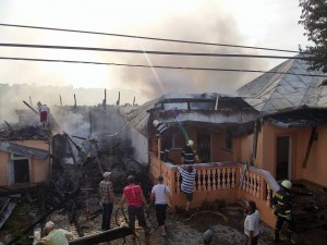 incendiu casa dumbraveni (3)