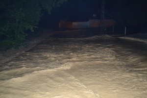 inundatii la Suceava persoane salvate de pompieri (26)