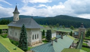 manastirea-slatina-3