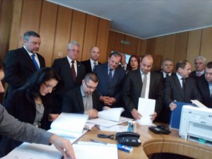 pnl-suceava-depune-candidaturile-pentru-parlament-2016-1