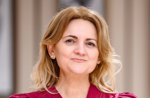 Dr. Camelia Cojocaru, medic primar Obstetrică-Ginecologie, Maternitatea Arcadia