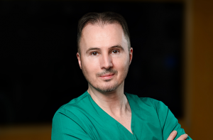 Dr. Dragoș Chichirău, medic specialist Chirurgie generală, Arcadia